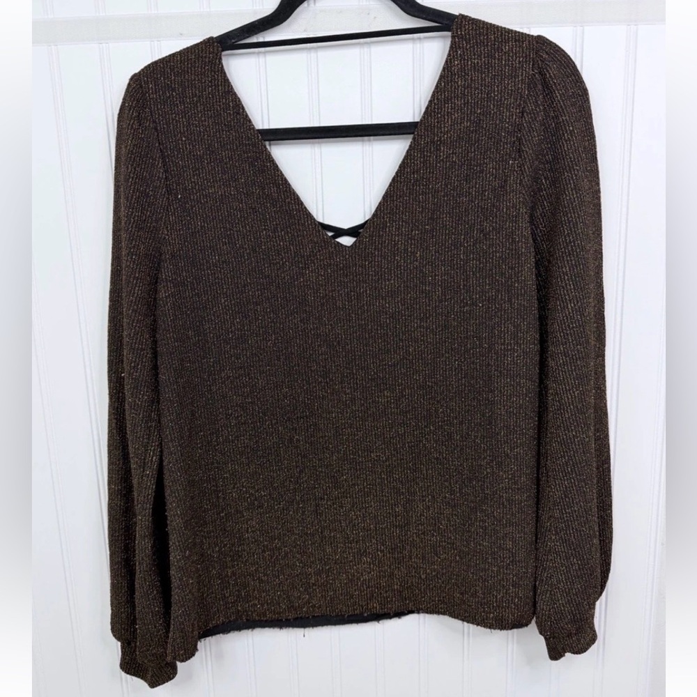 Gimmicks by BKE‎ Women's Top Sz S Brown Metallic Floral Western Criss Cross Back - Picture 4 of 10